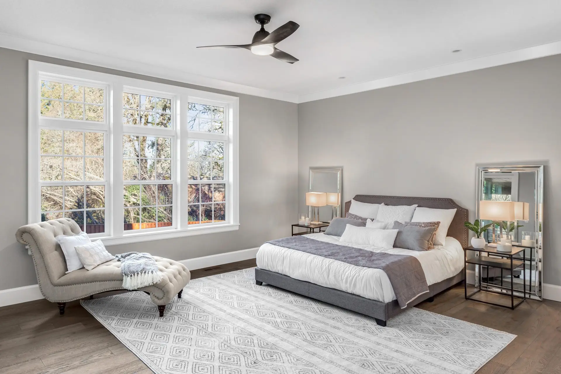 Furnished,Master,Bedroom,In,New,Luxury,Home,With,Large,Windows